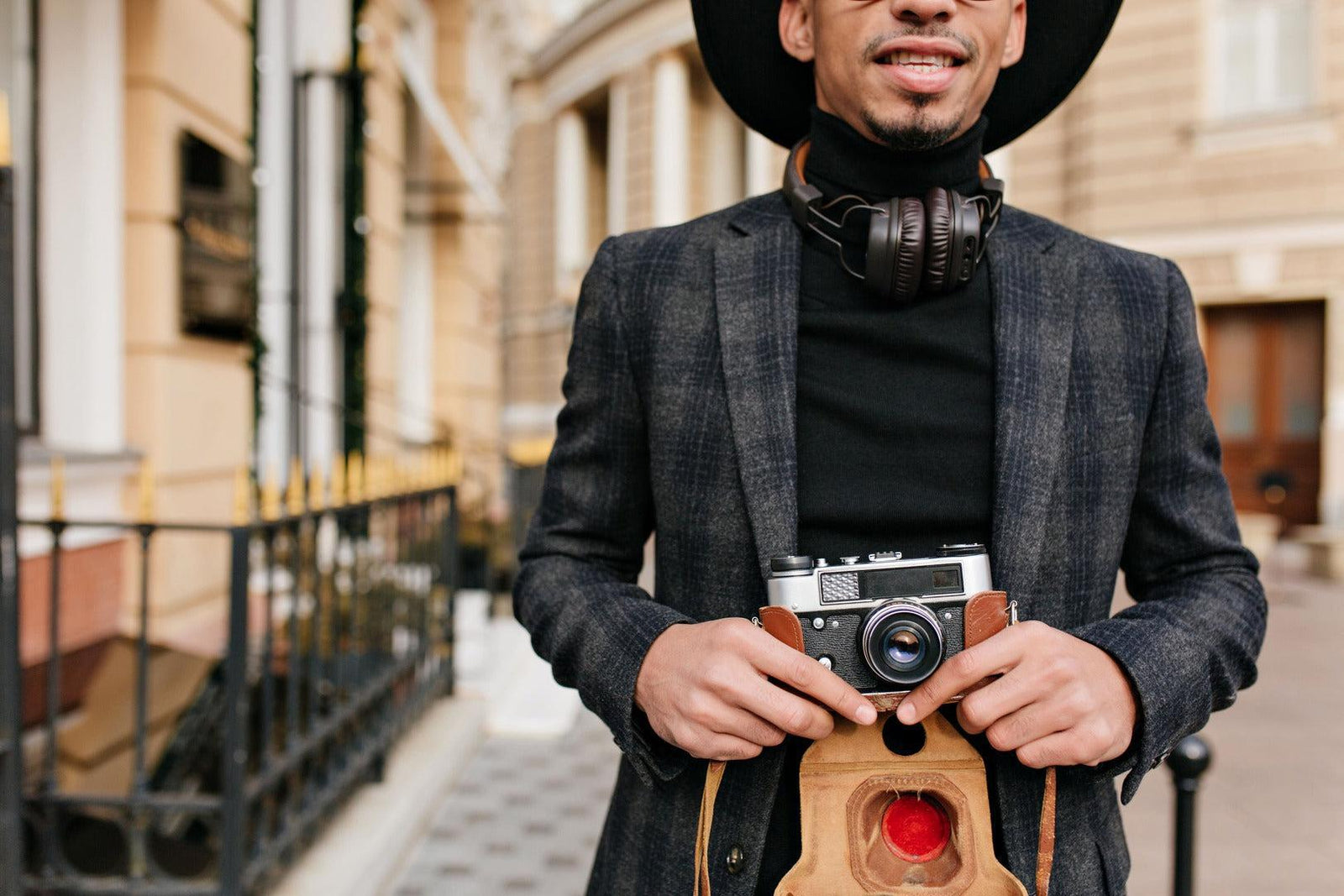 Marcas de ropa vintage para hombre: cómo elegir las más rentables para tu negocio