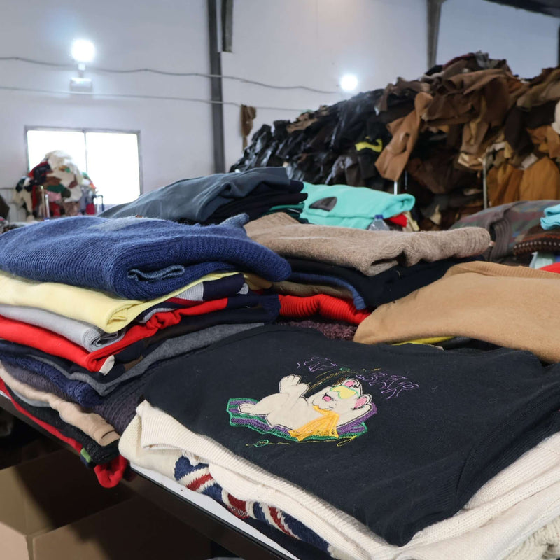 Desentrañando los Hilos: El Patrimonio y los Materiales de los Jerseys Vintage