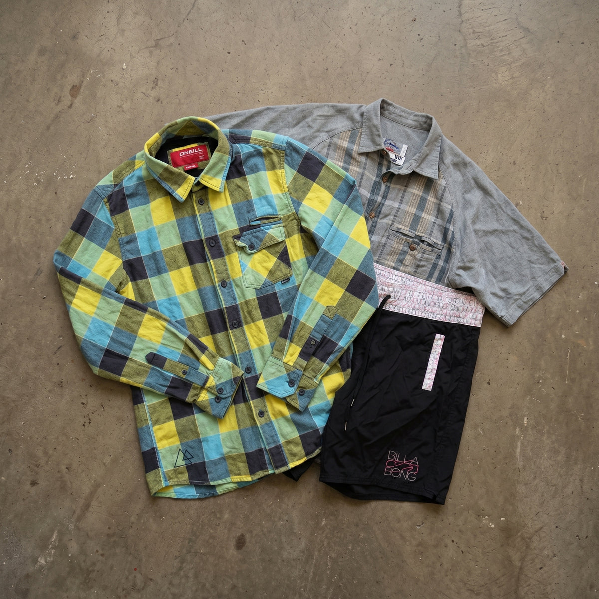 MIX ROPA DE SURF
