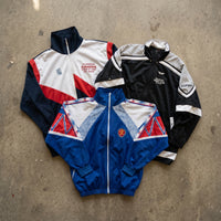 MIX CHAQUETAS DEPORTIVAS DE NYLON SIN MARCA