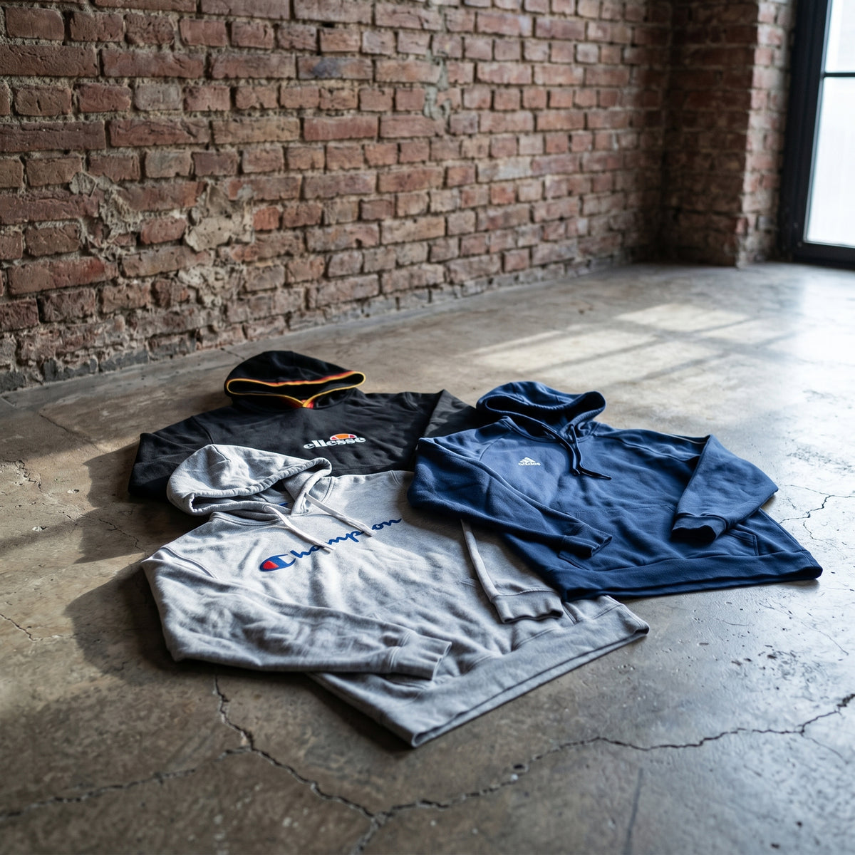 MIX BRANDED HOODIES