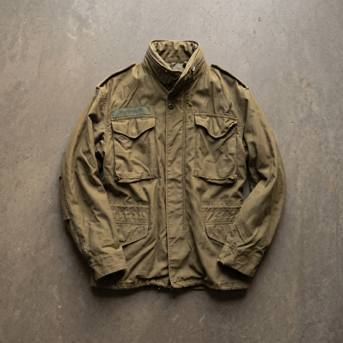 MIX ROPA MILITAR