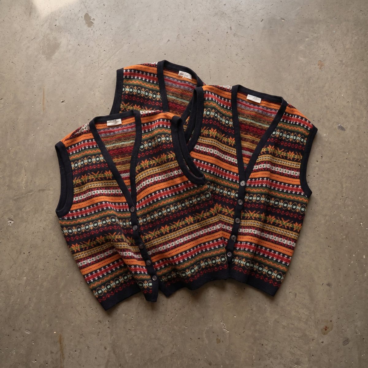 MIX VINTAGE VESTS