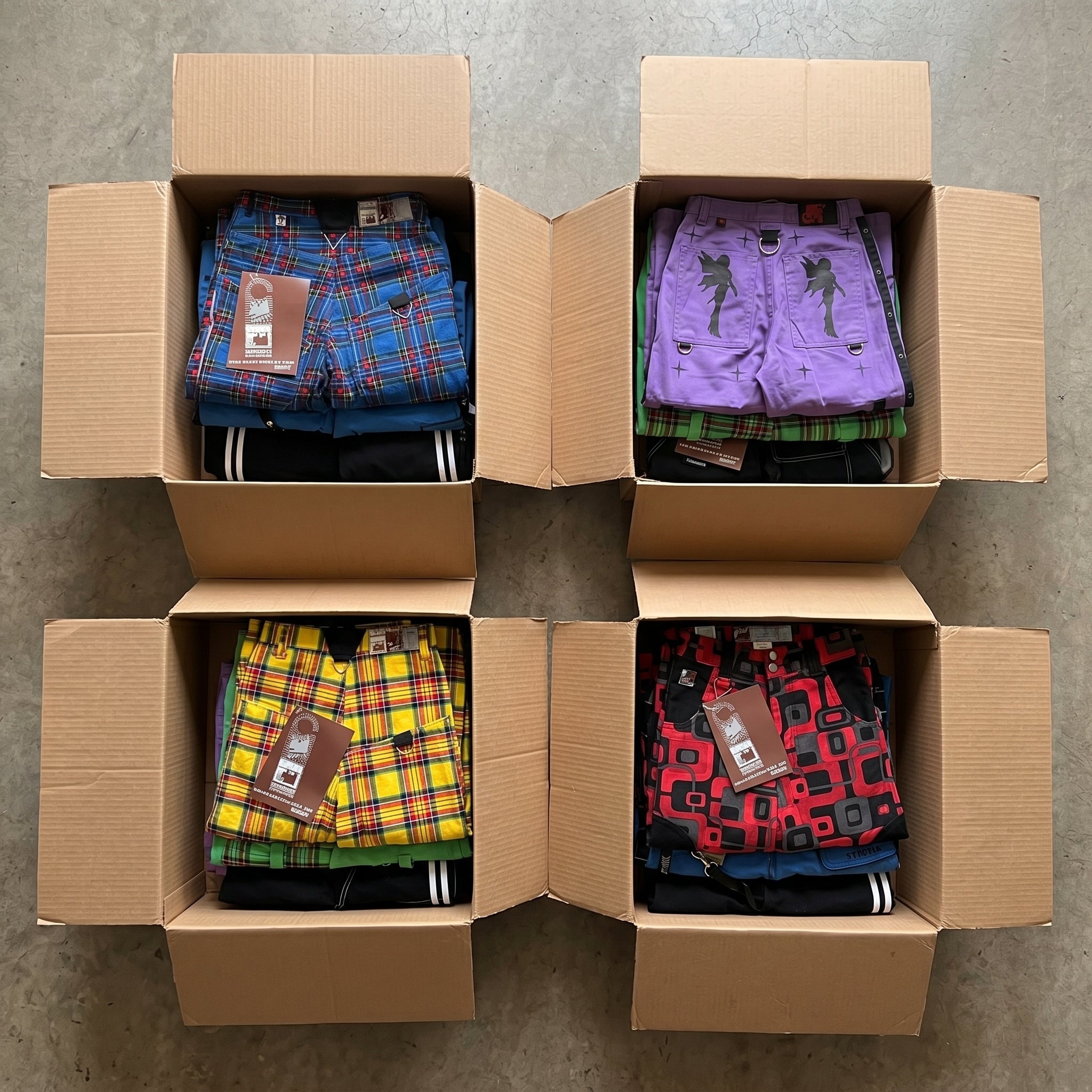ヒップホップ STUKA デッドストック パンツ 卸売 — Vintage Wholesale