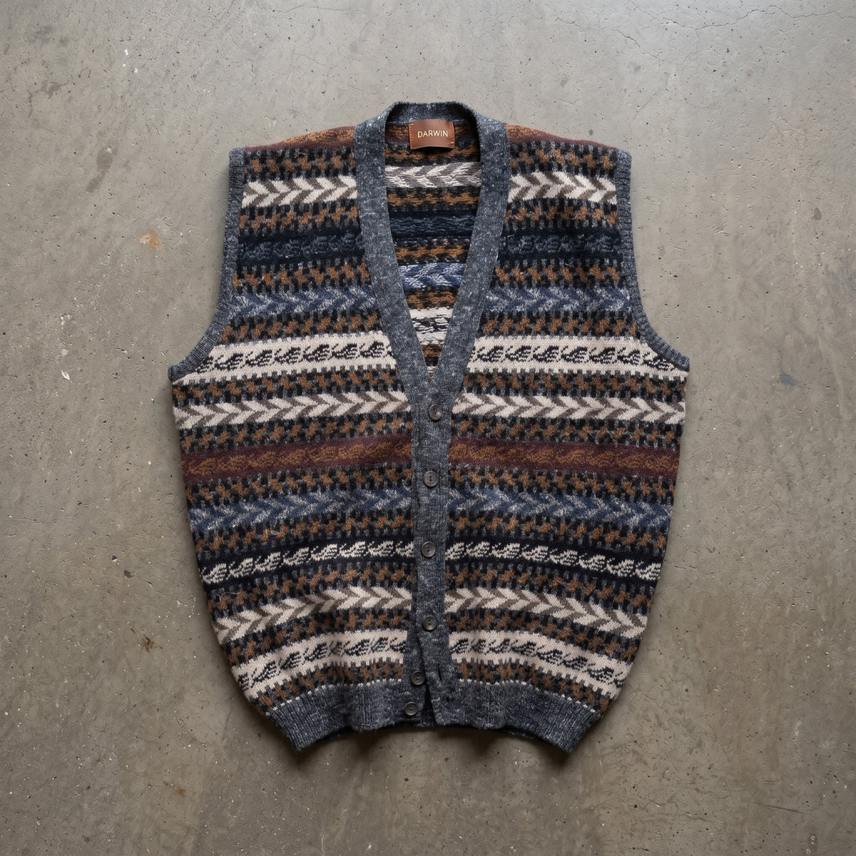MIX VINTAGE VESTS
