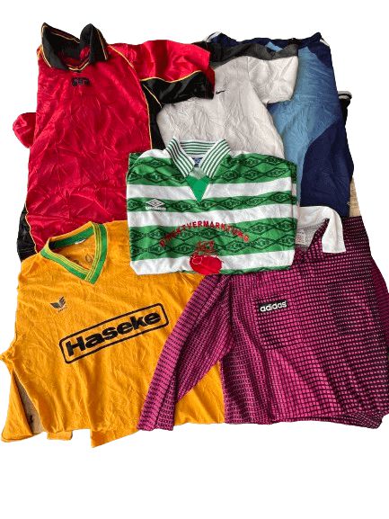 buy vintage clothes mix vintage sport t-shirts bulk