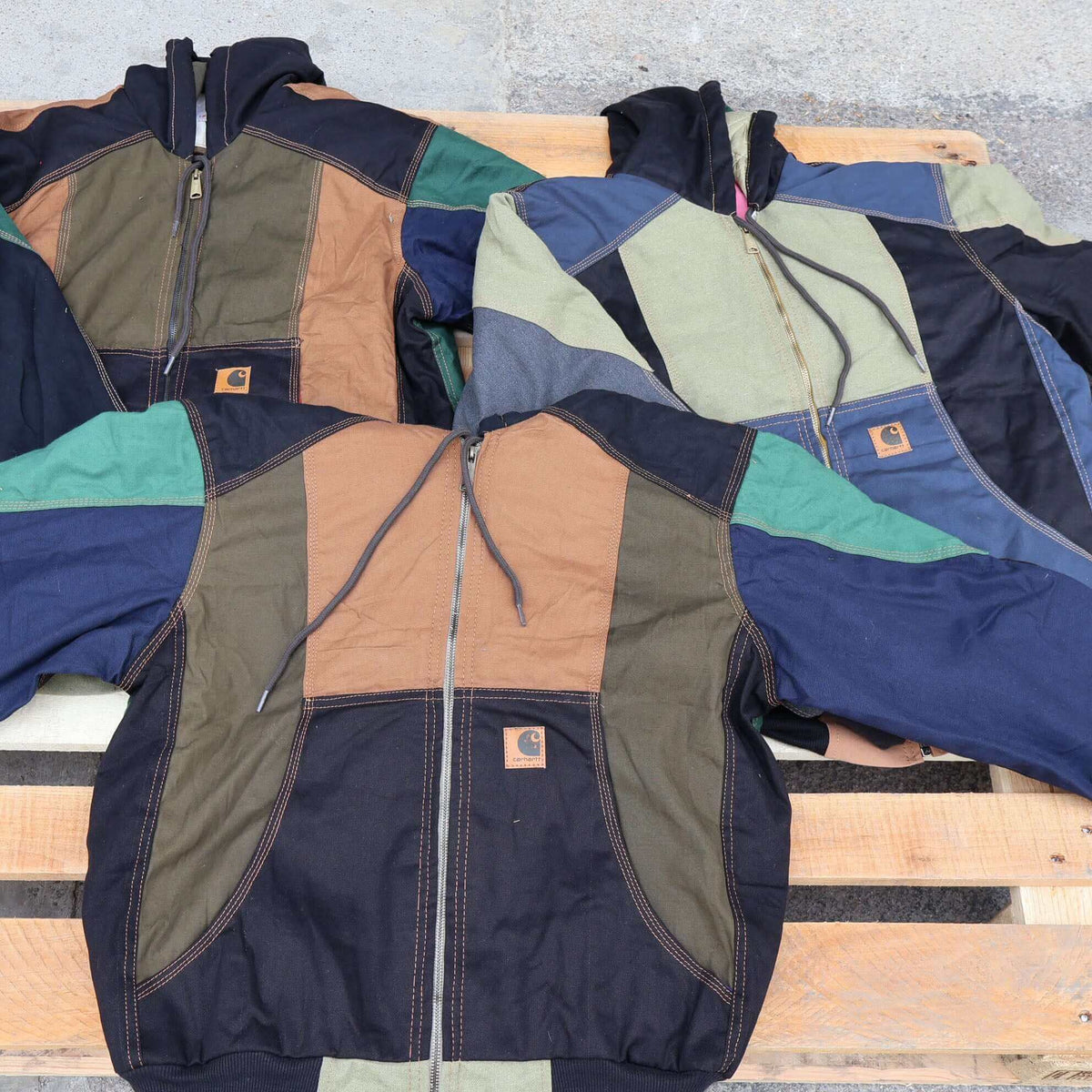 Premium Vintage Carhartt Rework Jackets Mix — Vintage Wholesale Spain SL
