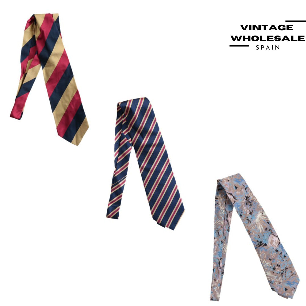 Style cravate Ascot pour femme allure vintage made in UK - Le Grenier
